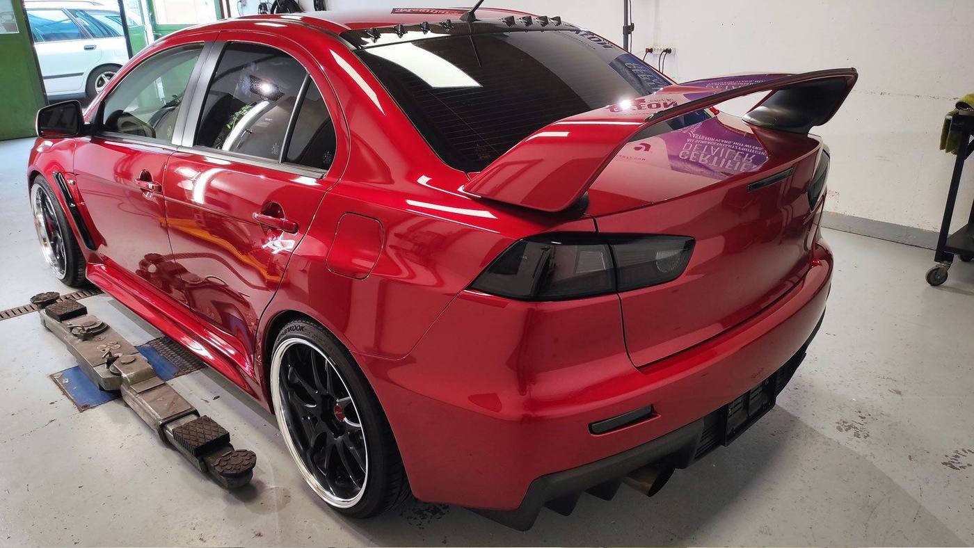Lancer Evolution, Heckansicht